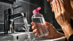 Mizellenwasser nicht abspülen? Warum dieser Schritt deine Hautbarriere retten kann