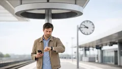 Chronisch zu spät? So stoppst du das Muster mit 5 alltagstauglichen Strategien